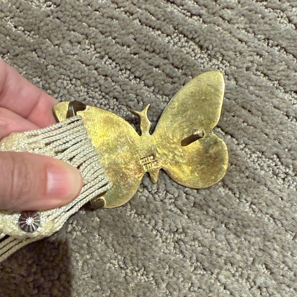 Vintage Cream Macrame Belt with Brass and Abalone Shell Butterfly Buckle - Picture 5 of 7